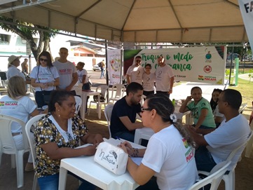 Serviços e atendimentos foram oferecidos na Praça Floriano Peixoto