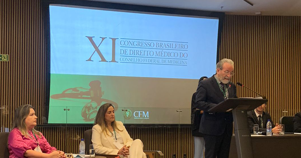 O CRM-AP lamenta o falecimento do senhor Wolnei Divino Franco.